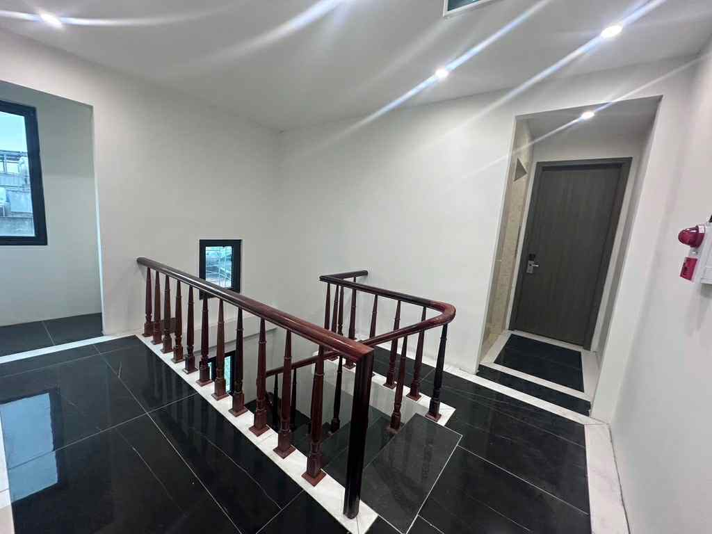 Chung cư mini mặt phố Long Biên 91m x 7 tầng, mặt tiền 6m, hệ thống PCCC cao cấp, dòng tiền