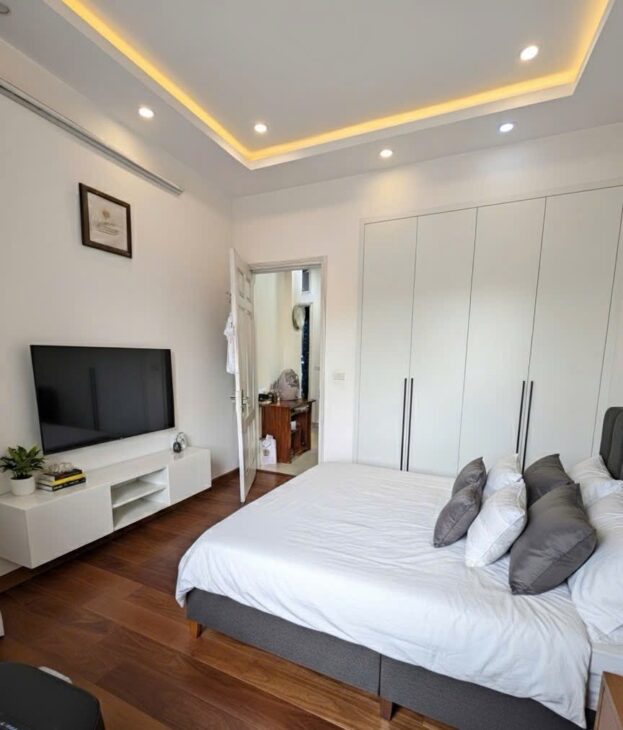 Nhỉnh 2t căn CCMN có sổ đỏ riêng vài bước chân ra Công Viên Cầu Giấy, có thể thế chấp vay bank, 2
