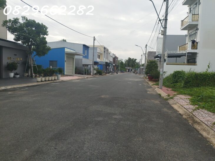 Bán Nhà Mặt Phố Khu Dân Cư Hai Lúa, Sa Đéc. 56m2, 2.35 Tỷ, Sổ Hồng Hoàn Công.