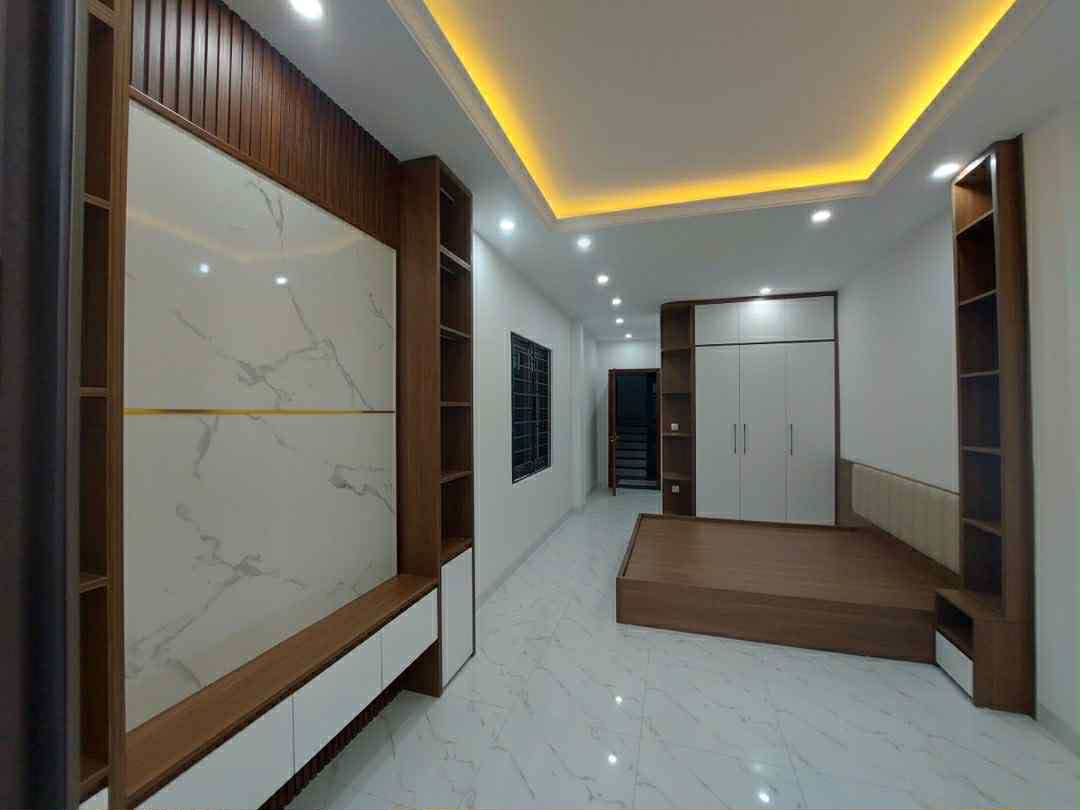 Bán nhà Thanh Nhàn, Hai Bà Trưng 60m, nhà mới đẹp ở luôn, ngõ nông, 20m ra đường ô tô