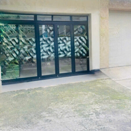 NHÀ ĐẸP TRUNG TÂM Q11 – HXH 8M – SÁT MẶT TIỀN ÔNG ÍCH KHIÊM – GẦN ĐẦM SEN – 81M² – 3 TẦNG.