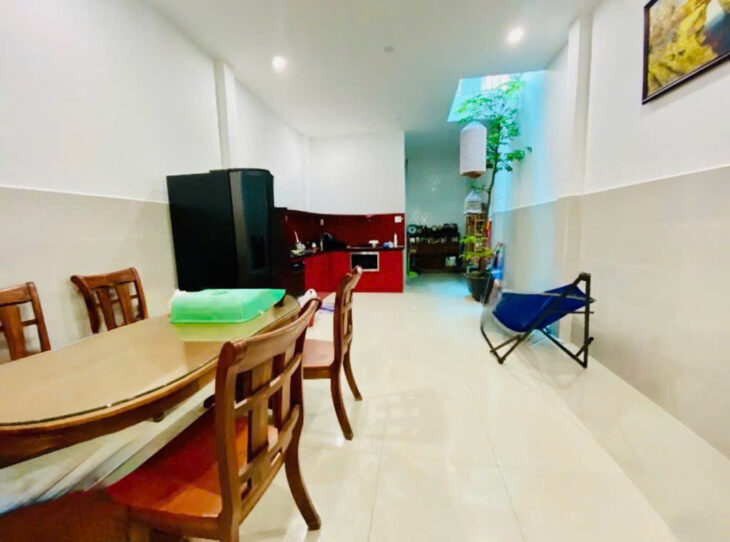 TRUNG TÂM QUẬN 11 – BÁN NHÀ HXH 8M – SÁT MẶT TIỀN ÔNG ÍCH KHIÊM – GẦN ĐẦM SEN – 81M² – 3 TẦNG BTCT.