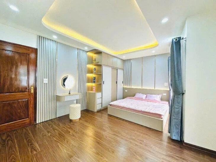 BÁN NHÀ MỚI ĐẸP THÁI THỊNH, ĐỐNG ĐA – 40M² x 7T THANG MÁY – MT 5.5M – FULL NỘI THẤT – GIÁ 15.2 TỶ