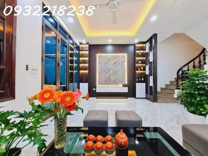 Bán nhà Mỹ Đình – 2 mặt thoáng sáng – nội thất hiện đại