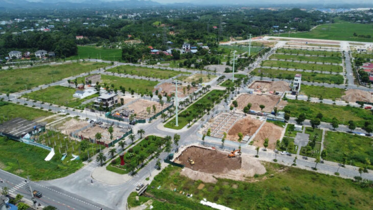 Chính chủ cần tiền bán lô DC 13-35. giá 1.750 tỷ , 105m2 , Dự án Cầu Trúc Sông Công . 0868 878 818