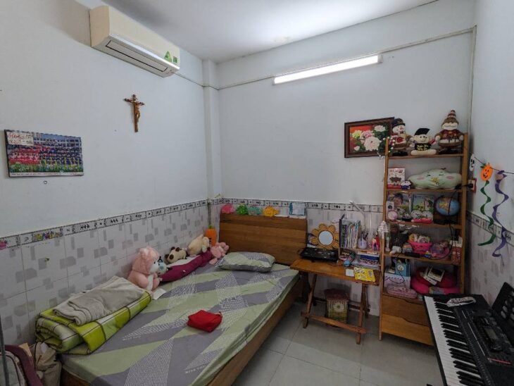 NHÀ ĐẸP HẺM Ô TÔ – 58M2 – CHỈ 4,4 TỶ – TRUNG TÂM HOÀNG DIỆU 2 – LINH TRUNG