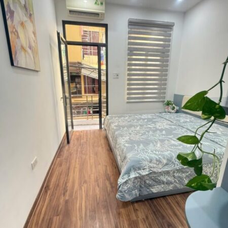 Bán nhà ngõ thông tại cầu Lủ, DT 34m2, 4 tầng giá 8,2 tỷ.