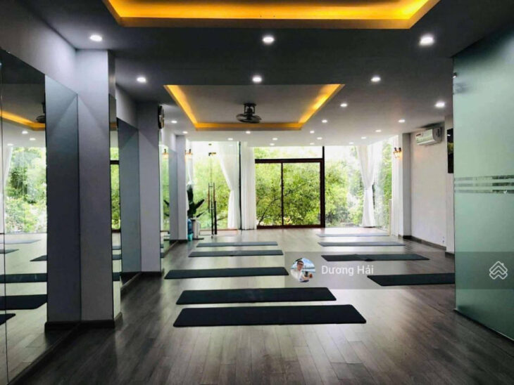 Bán nhà mặt phố Phạm Văn Đồng – 120m * 10 Tầng Thang Máy Vỉa Hè Kinh Doanh VP