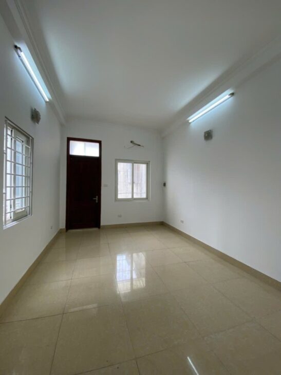 BÁN NHÀ LÔ GÓC – NGÔ GIA TỰ, LONG BIÊN – GIÁ 5.6 TỶ