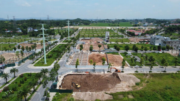Chính chủ cần bán lô góc KĐT Cầu Trúc Sông Công – Đối diện Nhà ở xã hội. Sổ hồng trao tay. Chỉ 2.7