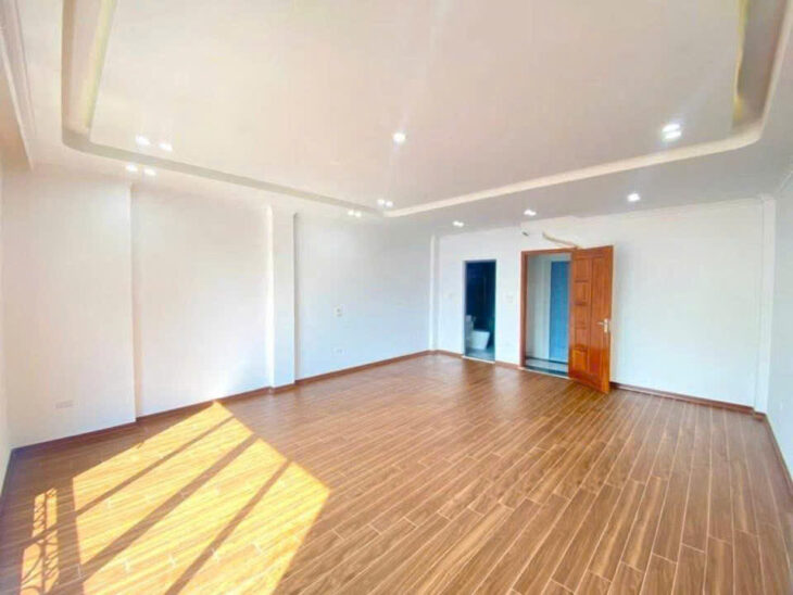 BÁN NHÀ PHÂN LÔ KHUẤT DUY TIẾN, THANH XUÂN – 44M x 8T THANG MÁY – MT 5.5M – Ô TÔ – GIÁ 16.5 TỶ