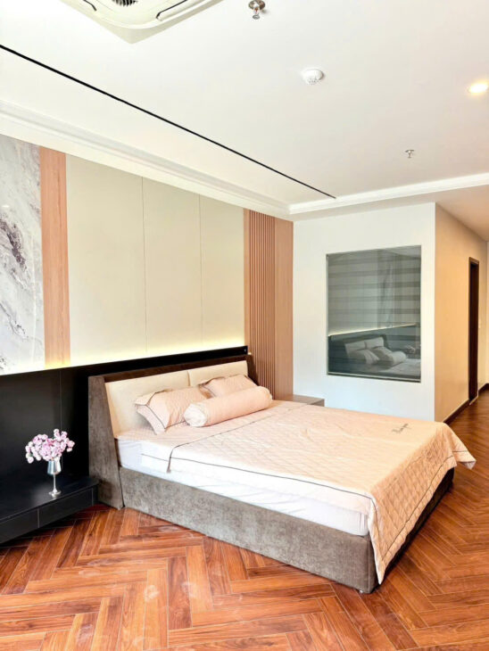 BÁN NHÀ MỚI ĐẸP XUÂN THUỶ, CẦU GIẤY – 56M² x 7T THANG MÁY – GARA Ô TÔ – FULL NỘI THẤT – GIÁ 29.9 TỶ