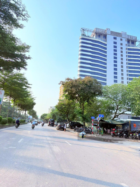 Bán Biệt Thự Từ Liêm 175m – MT 12m – 4 Tầng – Chỉ 240tr/m Gần Ngoại Giao Đoàn Công viên Hòa Bình