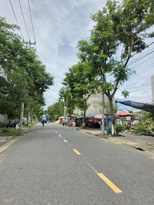 Bán đất Lê Văn Quý đường 7m5 biển Phạm Văn Đồng