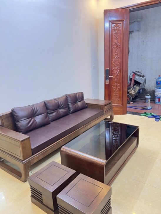 BÁN NHÀ NGỌC LÂM, LONG BIÊN – 33M², 5 TẦNG, 8.5 TỶ – Ô TÔ ĐỖ CỔNG