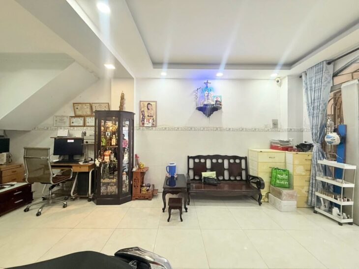 Bán nhà HXH 7 chỗ Bùi Đình Tuý,P.Bình Thạnh,4×12.5m,2 tầng,3pn,2wc,5.85 tỷ, TL