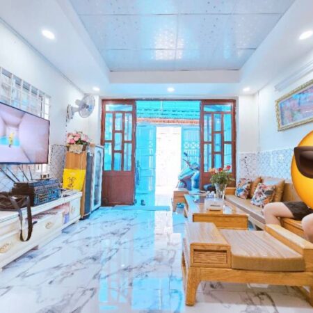 Bán nhà chung cư Nguyễn Xí, 4x15m, trệt, gác, 4pn, 2wc, 4.5 tỷ, TL