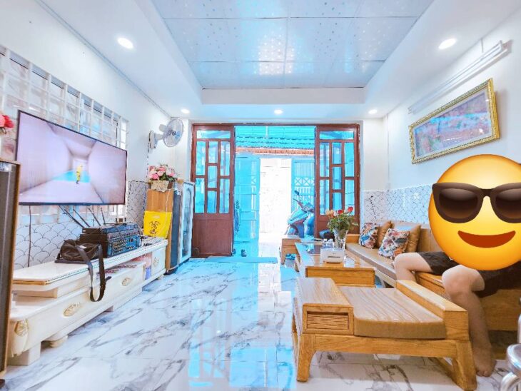 Bán nhà chung cư Nguyễn Xí, 4x15m, trệt, gác, 4pn, 2wc, 4.5 tỷ, TL