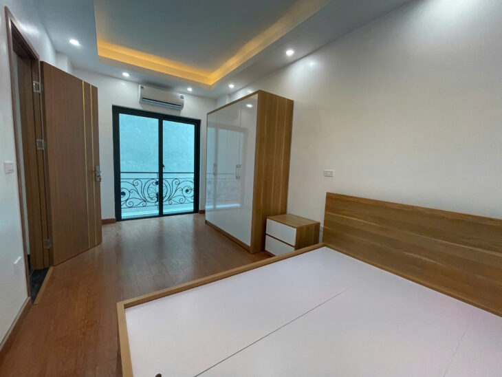 Nhà Liên Mạc – Thang Máy – Oto – Kinh Doanh – 32m2 x 5t Giá chỉ 5.7 tỷ Nhanh Thì Còn!