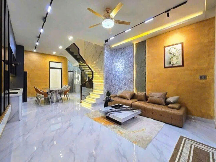 BÁN NHÀ 3 TẦNG MẶT TỀN 7M5 HOÀ MINH_7,6 TỶ_FULL NỘI THẤT CAO CẤP