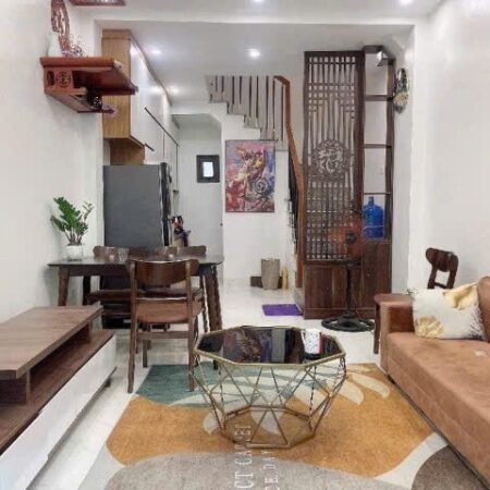 Bán nhà liền kề 3 tầng dân xây tại Kẻ Tạnh – Giang Biên, 30m² giá chỉ hơn 5 tỷ