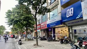 Chính chủ bán nhà mặt phố Nguyễn Phong Sắc, 58m2 mặt tiền 5m giá 35,8tỷ lh 0935628686