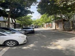 Bán biệt thự liền kề khu ĐTM trung yên 100m2 x 8 tầng, MT 7m giá 53.8 tỷ
