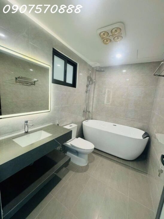 SIÊU PHẨM NGỌC THỤY PHÂN LÔ 50M, 6T – THANG MÁY – GARA ÔTÔ – GẦN TRƯỜNG QT, CÔNG VIÊN, CHỈ 12.8 TỶ