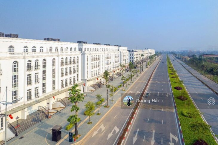 Bán Biệt Thự Từ Liêm 175m – MT 12m – 4 Tầng – Chỉ 240tr/m Gần Ngoại Giao Đoàn Công viên Hòa Bình
