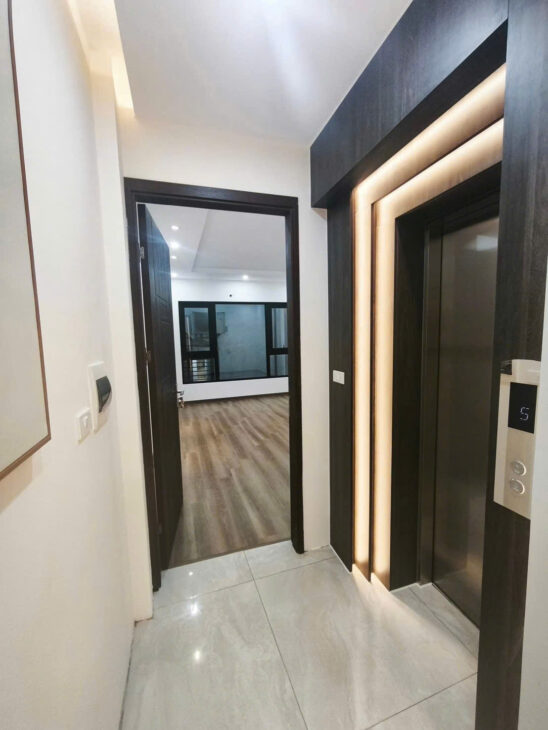 BÁN NHÀ MẶT PHỐ KV HOÀNG CẦU, ĐỐNG ĐA – 60M x 5T THANG MÁY – FULL NỘI THẤT – KINH DOANH – GIÁ 29.9