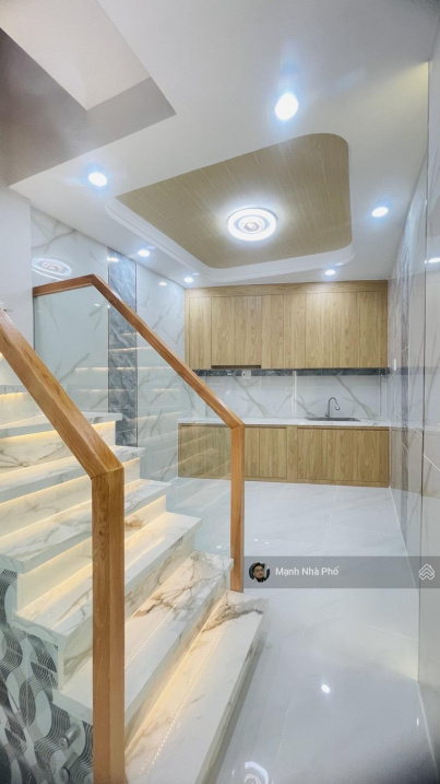 Bán nhà HXH Ni Sư Huỳnh Liên, phường 10, Tân Bình – 3 tầng – 32m2 (3.1m x 11m) giá 4,35 tỷ TL