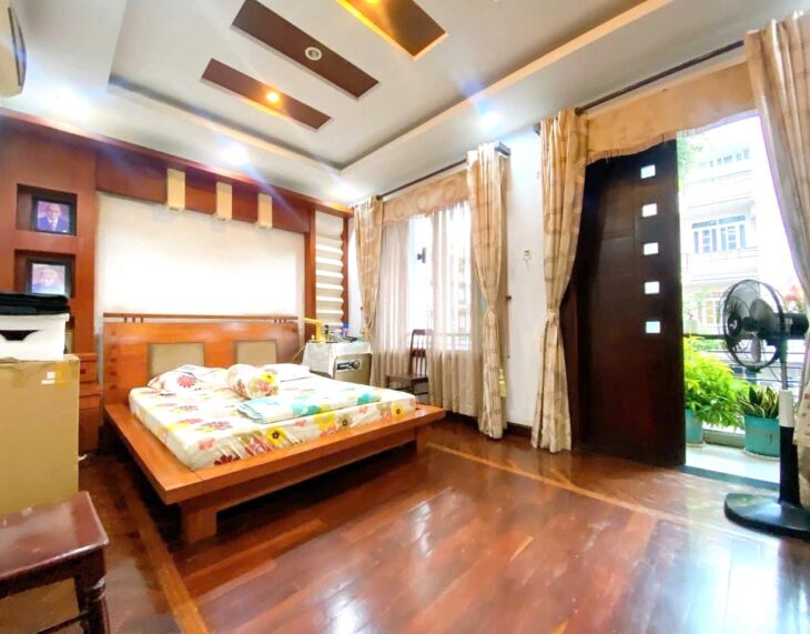 Bán nhà 76m² 4PN hẻm thông GẦN MẶT TIỀN giá 7.x tỷ TL