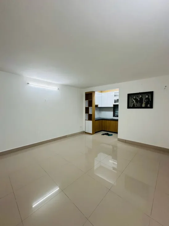 Bán nhà ngõ 3 gác Phố Định Công Hạ Trần Hoà, 63m2 x 2 tầng, mặt tiền 4m, giá 3.8 tỷ