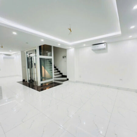 BÁN NHÀ PHÂN LÔ HOÀNG QUỐC VIỆT – 60M² x 6T THANG MÁY – MT 5.1M – GARA Ô TÔ – 2 THOÁNG – GIÁ 27.5 TỶ BÁN NHÀ PHÂN LÔ HOÀNG QUỐC VIỆT – 60M² x 6T THANG MÁY – MT 5.1M – GARA Ô TÔ – 2 THOÁNG – GIÁ 27.5 TỶ