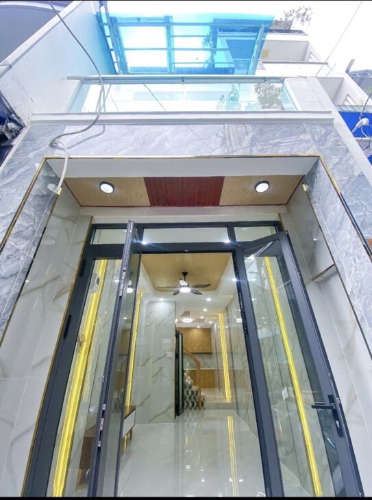 Bán nhà HXH Ni Sư Huỳnh Liên, phường 10, Tân Bình – 3 tầng – 32m2 (3.1m x 11m) giá 4,35 tỷ TL