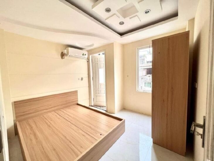 Bán nhà dòng tiền phố gần Công Viên Cầu Giấy, nhà 5x44m2, giá nhỉnh 9 tỷ