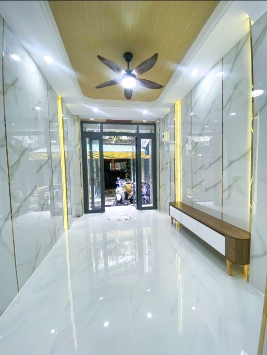 Bán nhà HXH Ni Sư Huỳnh Liên, phường 10, Tân Bình – 3 tầng – 32m2 (3.1m x 11m) giá 4,35 tỷ TL