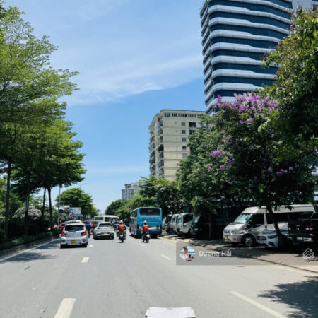 Bán nhà phố Phạm Văn Đồng 55m2, 7 tầng thang máy Dòng tiền ~700tr/N gần công viên Hòa Bình Bán nhà phố Phạm Văn Đồng 55m2, 7 tầng thang máy Dòng tiền ~700tr/N gần công viên Hòa Bình