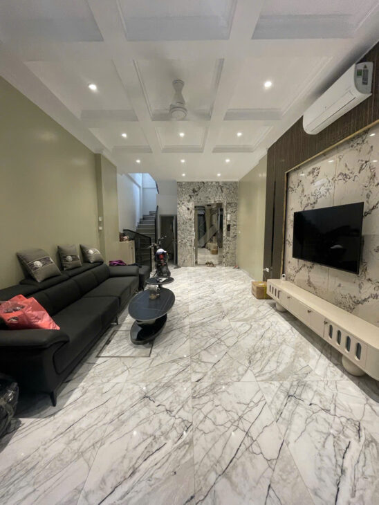 BÁN NHÀ PHÂN LÔ NGỌC KHÁNH, BA ĐÌNH – 42M² x 6T THANG MÁY – Ô TÔ – Ở SƯỚNG – GIÁ 20 TỶ