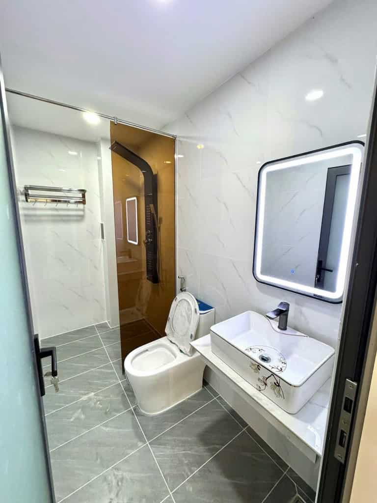 Mỹ Hạnh chuyên nhà phố Q12