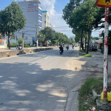 Bán nhà mặt tiền 25x42m giá 80 tỷ Đường Lê Thị Riêng Bán nhà mặt tiền 25x42m giá 80 tỷ Đường Lê Thị Riêng