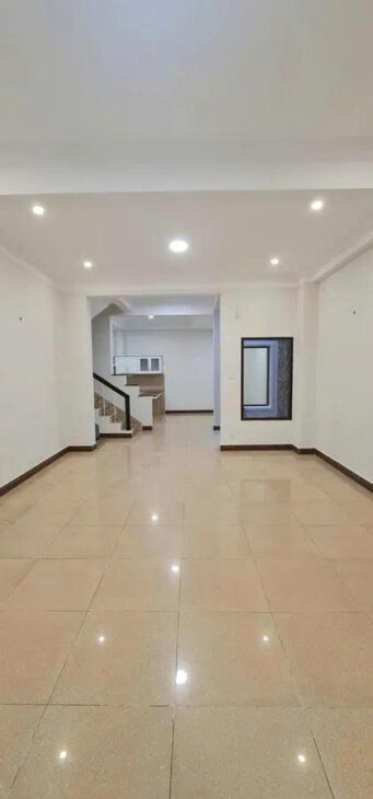 BÁN NHÀ ĐẸP ĐƯỜNG VIP P. TÂN ĐỊNH – 3 TẦNG – NỞ HẬU – THUÊ 40TR/TH – CHỈ 22 TỶ