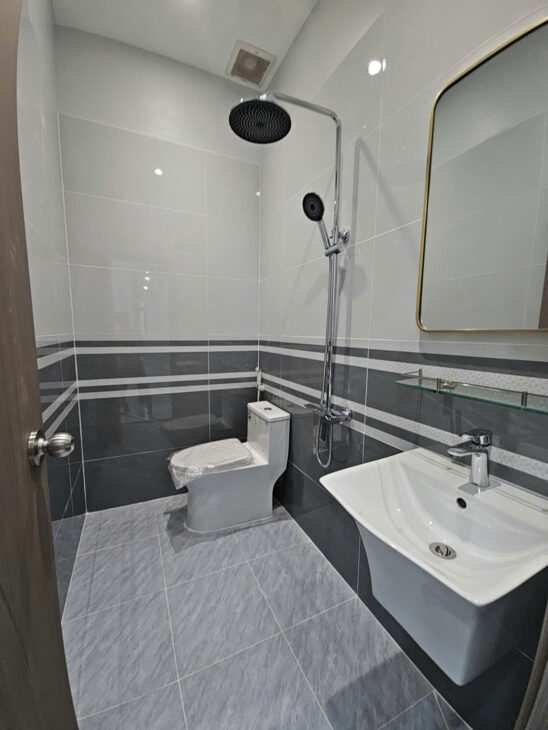 1 tỷ Mua 1 lúc 2 căn nhà Sát mặt tiền Q 7 Phú Thuận Phú Mỹ Hưng GIẢM NGAY LỘC 500 TRIỆU