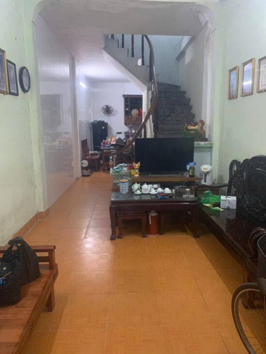NHÀ 3 TẦNG THỤY PHƯƠNG – GẦN OTO – TRƯỜNG HỌC CÁC CẤP – NGÕ THẲNG – NHIỂU TIỆN ÍCH 42 m, 3T, mt