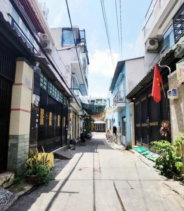 BÁN NHÀ, MẶT TIỀN – BÌNH TÂN – GIÁP TÂN PHÚ – 4 TẦNG – DIỆN TÍCH 4x12M – CHỈ NHỈNH 5 TỶ