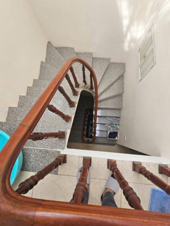 Bán nhà Khương Đình 48m xây dựng 5 tầng kiên cố, ba gác đỗ cửa giá 7,8 tỷ