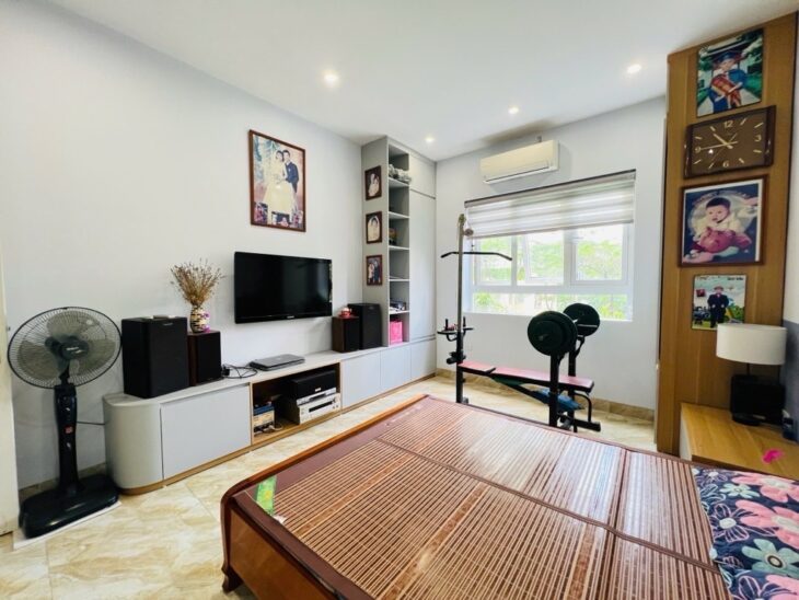 CHUNG CƯ CẦU GIẤY DT 87M 3 NGỦ 2 WC CỰC THOÁNG SÁNG,NHIỀU CỬA SỔ GIÁ 6,6 TỶ