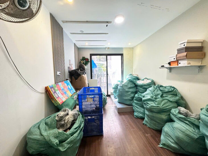 Nhà Quan Nhân, Nhân Chính 33m 5 tầng 8,7 tỷ – Ngõ trước nhà gần 3m – Sổ đỏ đẹp