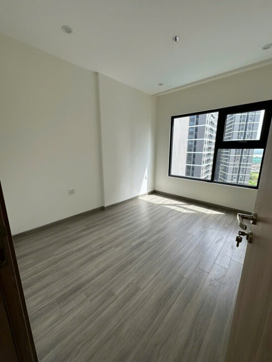 CHO THUÊ CĂN HỘ 1 PHÒNG NGỦ + TẠI TÒA BS8 – VIEW HỒ BƠI, HƯỚNG ĐÔNG NAM – GIÁ TỐT