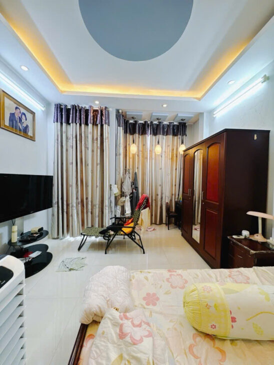 MẶT TIỀN KINH DOANH VĨNH HỘI CÓ 10 TỶ